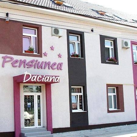 Pension Daciana บาเคา ภายนอก รูปภาพ