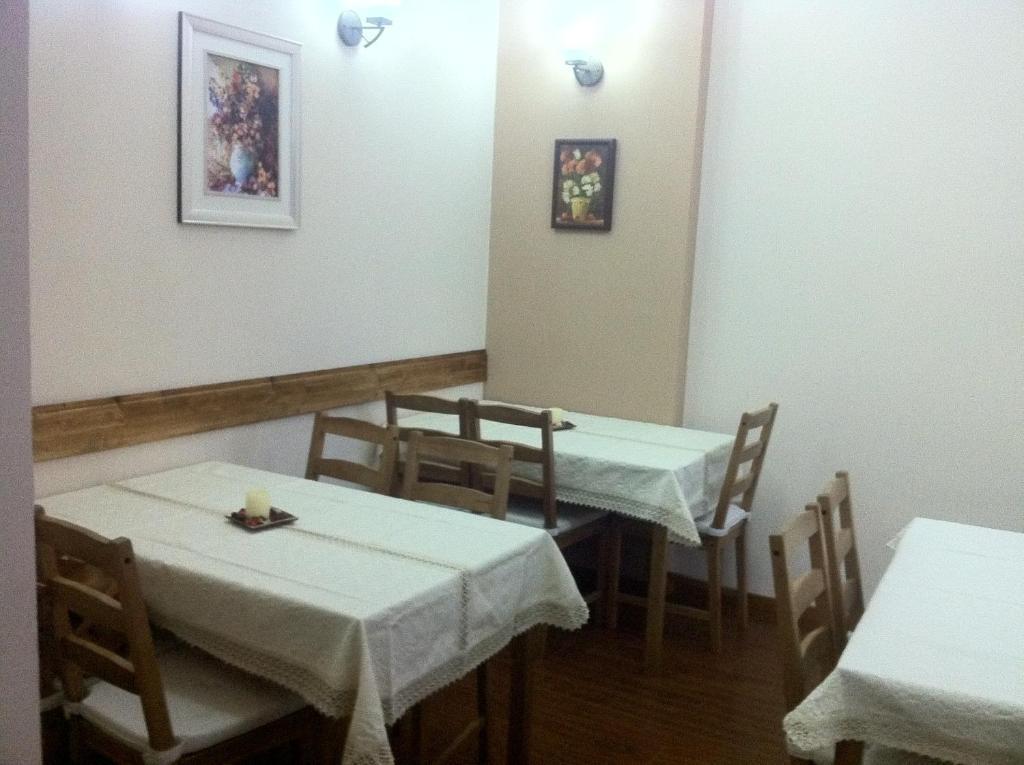 Pension Daciana บาเคา ภายนอก รูปภาพ