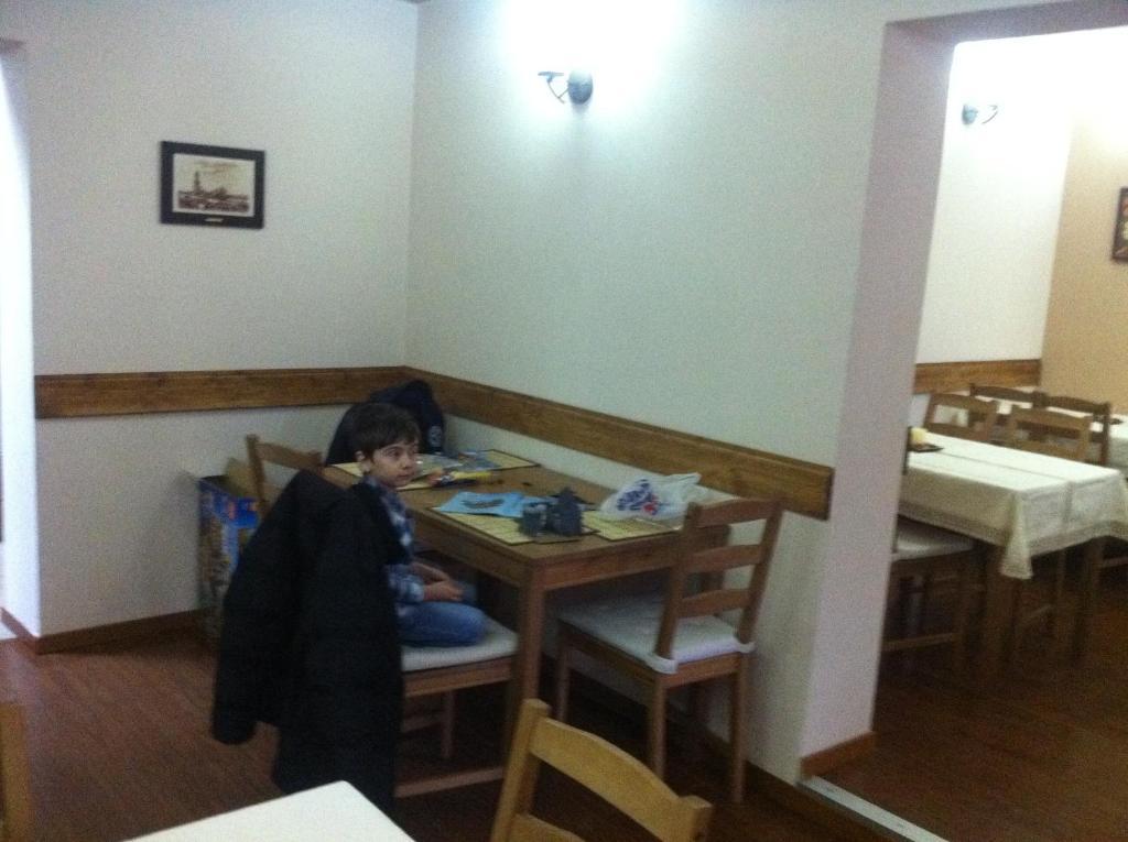 Pension Daciana บาเคา ภายนอก รูปภาพ