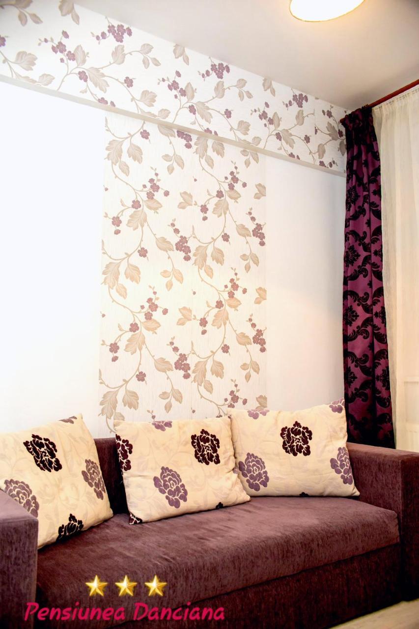 Pension Daciana บาเคา ภายนอก รูปภาพ